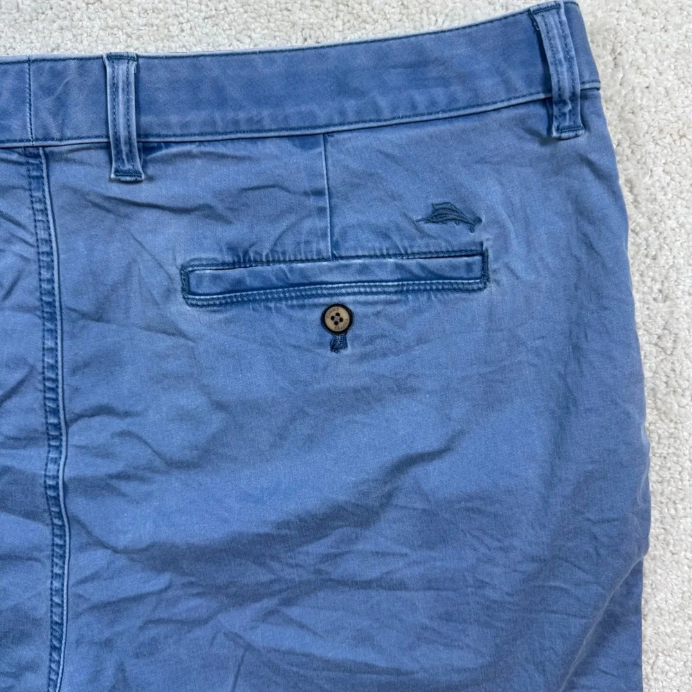 Tommy Bahama Shorts Mens 38 Blue Boracay Chino Cotton Tencel Stretch